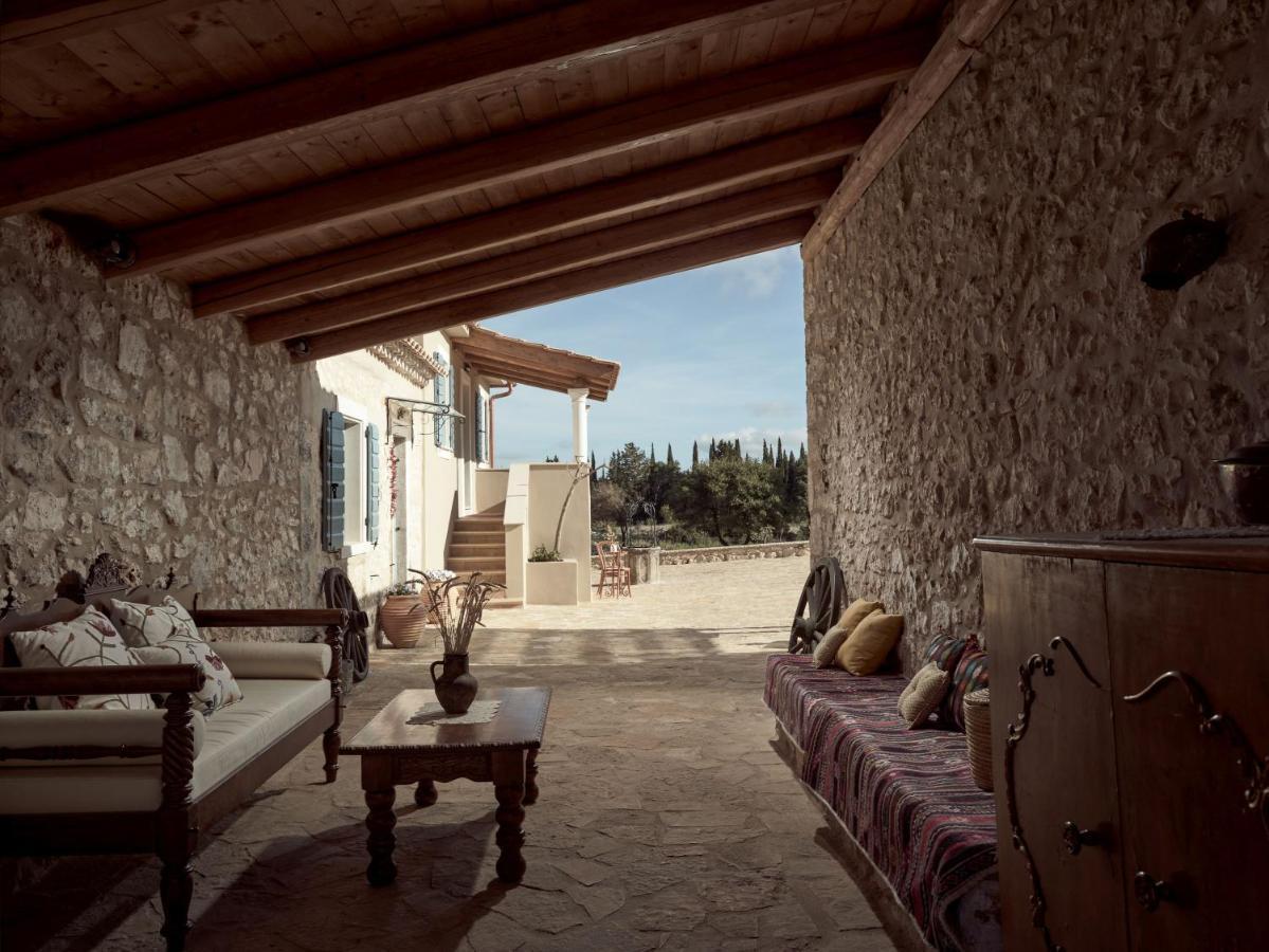 Alkis Farm And Residence Gyri Bagian luar foto