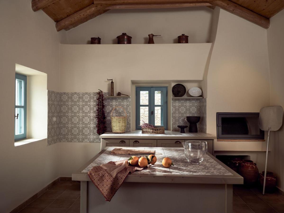 Alkis Farm And Residence Gyri Bagian luar foto